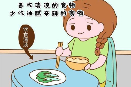 坐月子禁止吃辛辣食品